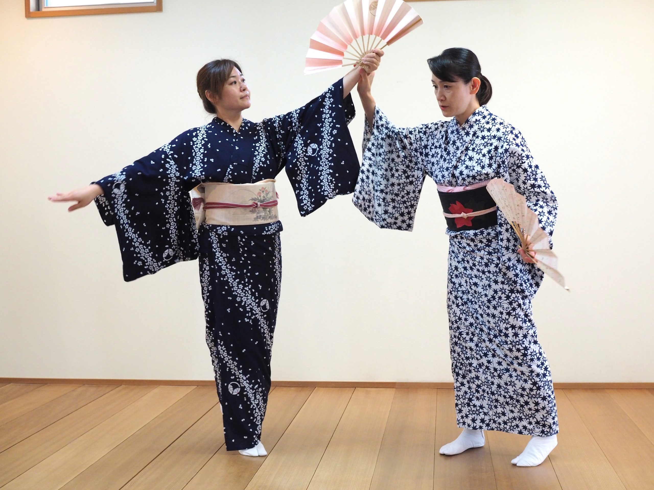運動が苦手ですが、日本舞踊を習えますか？「はい、習えます！」